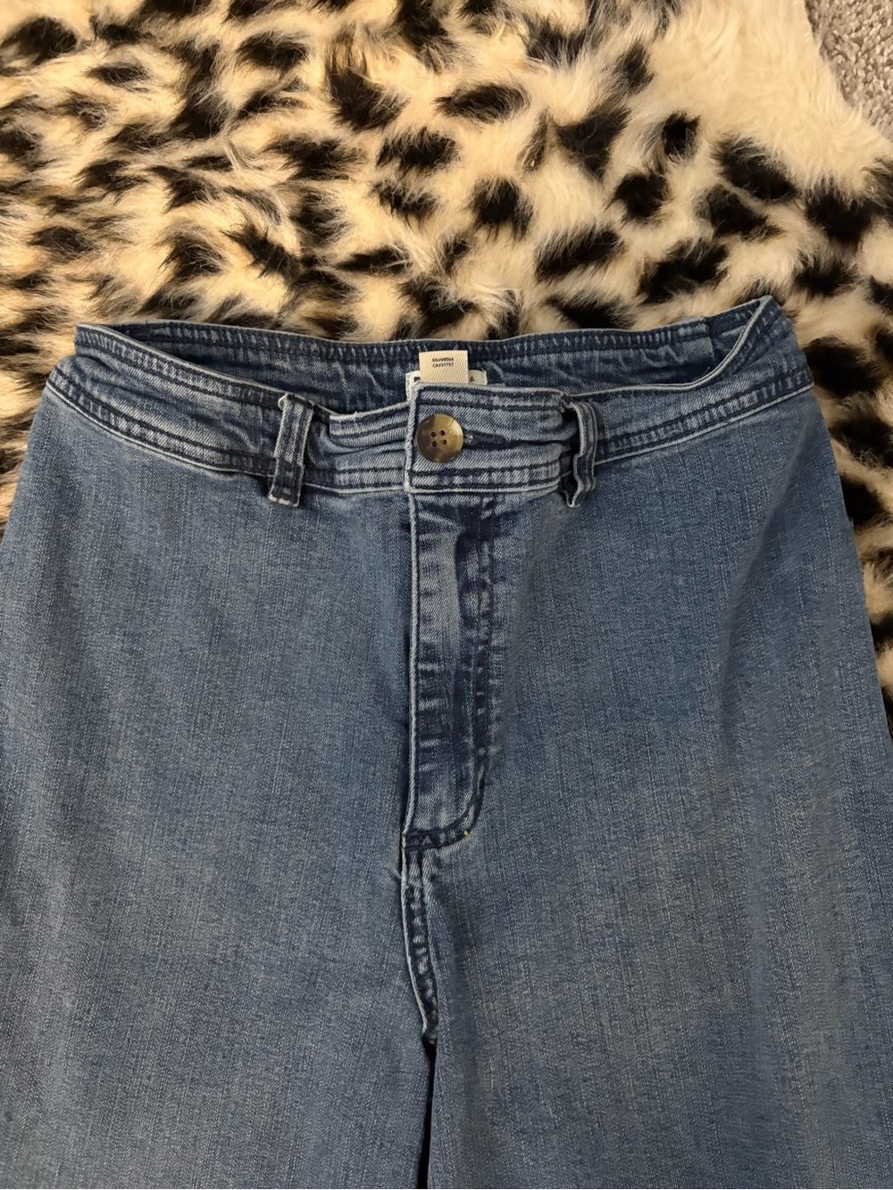 Billabong Wide-Leg High Waist Denim Jeans in Blue - Picture 2 of 6